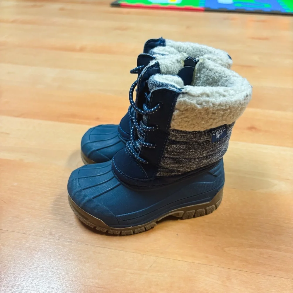 Oshkosh Blue Faux Fur Lined Snoe Cold Weather Wintet Snow Boot Toddler 5